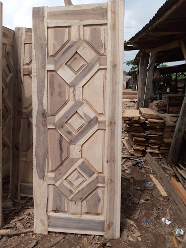 AF1QipP3zt1e9SBkhpzzVxghmcDlZsKaHHtgGtOjNEz4w800-h500-k-no.jpg
