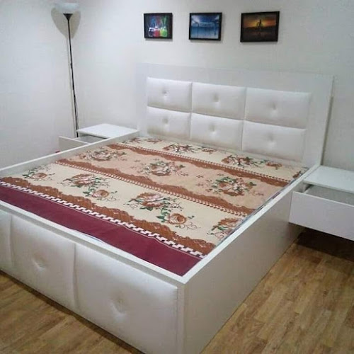 AF1QipPFMcqE61oJfJvWiVN3O3rf7Arv-Xr8qSf5E0Rw800-h500-k-no.jpg