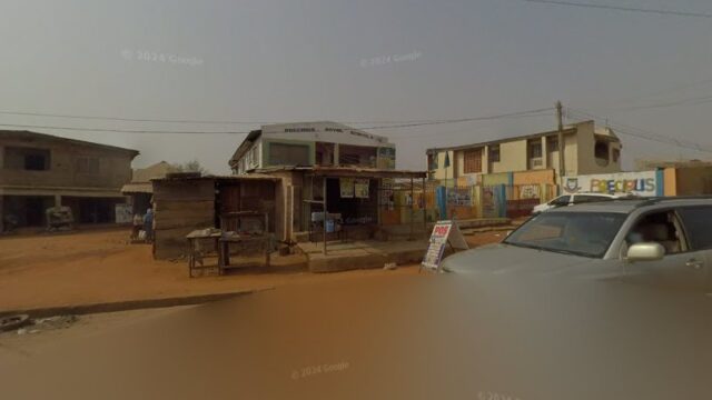 thumbnail-10204.jpg
