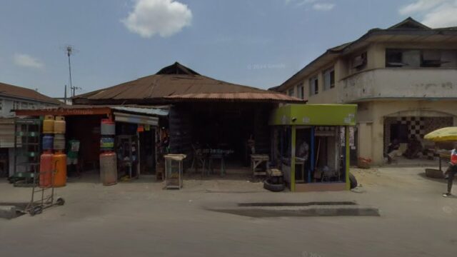 thumbnail-1052.jpg