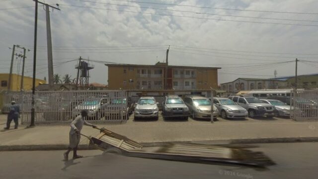 thumbnail-1122.jpg