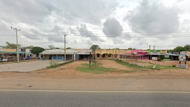 thumbnail-1685.jpg