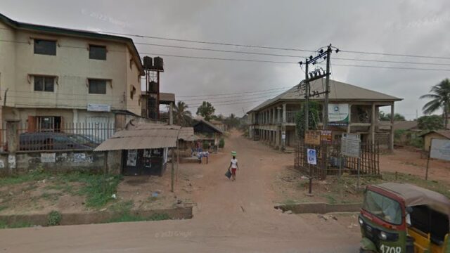 thumbnail-2052.jpg