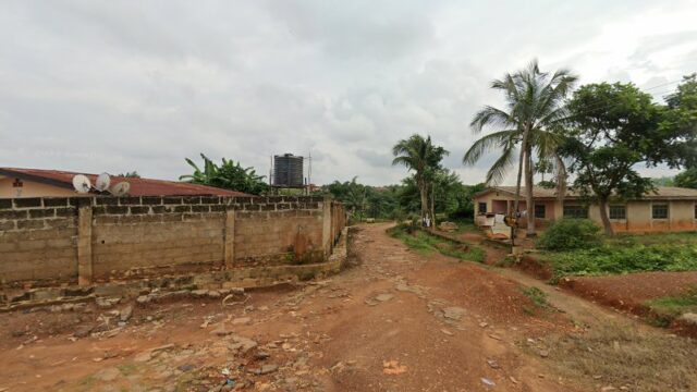 thumbnail-2082.jpg