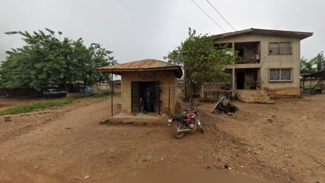 thumbnail-2194.jpg