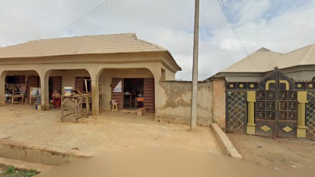 thumbnail-2195.jpg