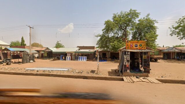 thumbnail-2441.jpg