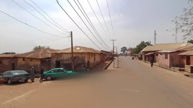thumbnail-2581.jpg