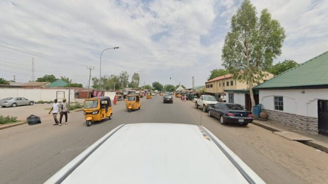 thumbnail-2760.jpg