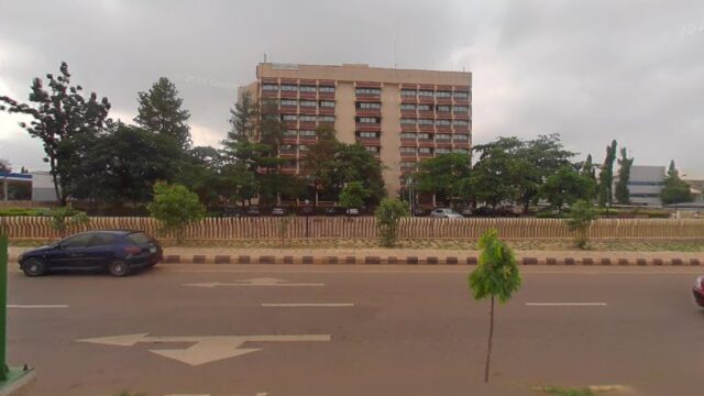 thumbnail-2790.jpg