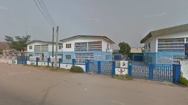 thumbnail-2898.jpg