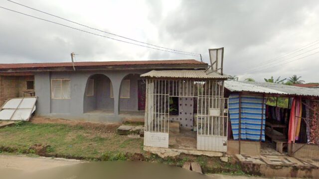 thumbnail-2999.jpg