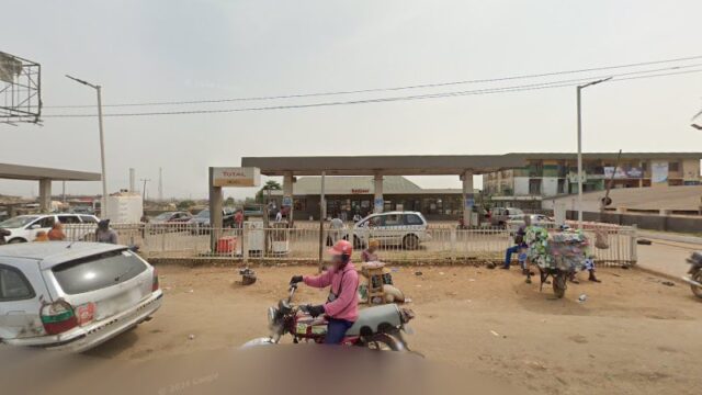 thumbnail-3322.jpg