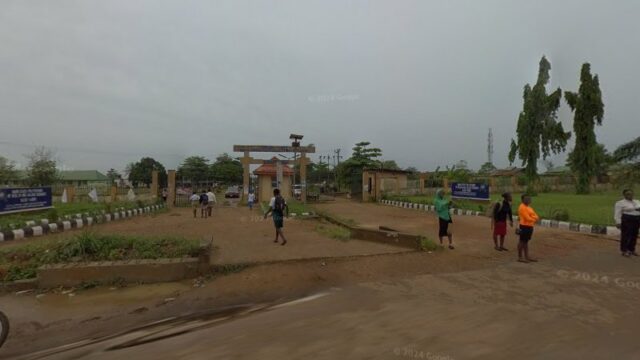 thumbnail-3619.jpg