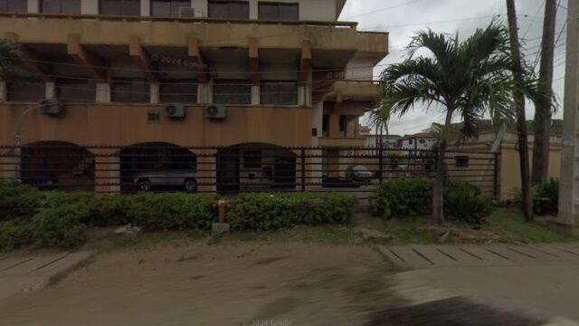 thumbnail-3970.jpg