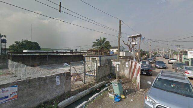 thumbnail-4004.jpg
