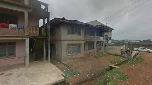thumbnail-4050.jpg