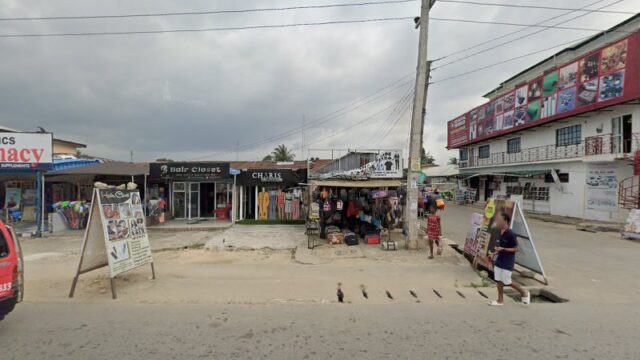 thumbnail-4276.jpg