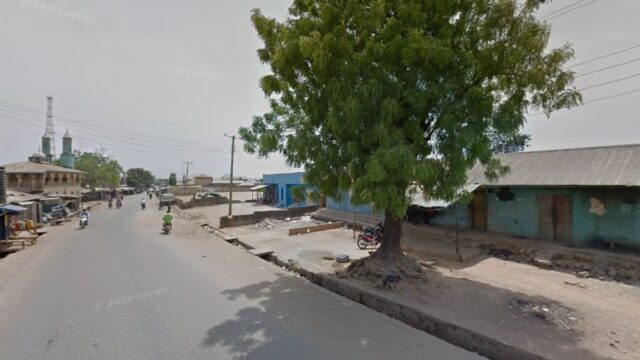 thumbnail-4700.jpg