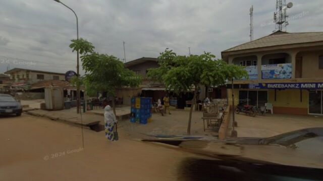 thumbnail-4751.jpg