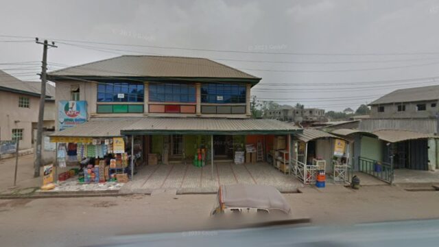 thumbnail-4842.jpg