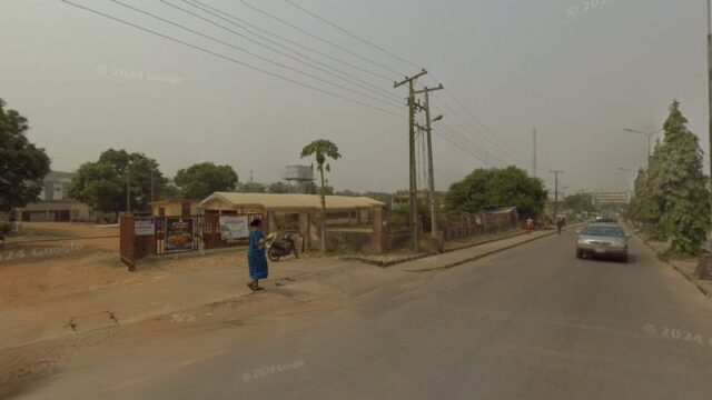 thumbnail-5217.jpg