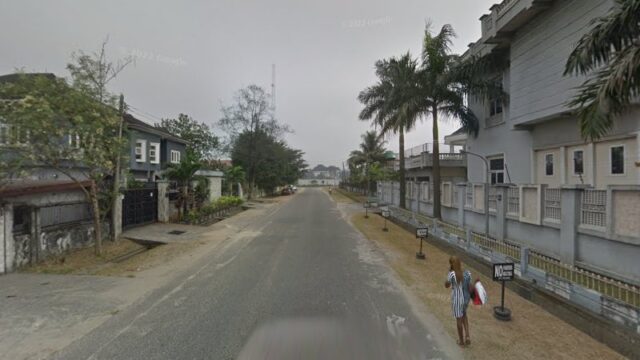 thumbnail-5241.jpg