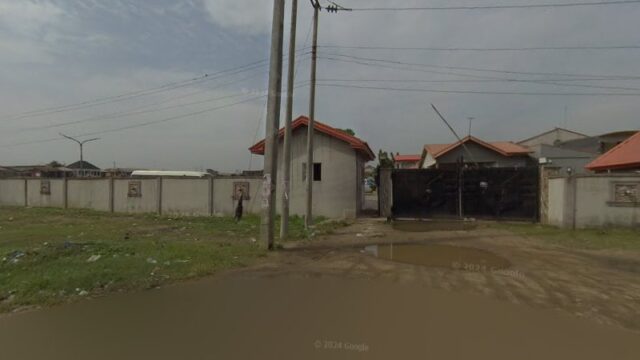 thumbnail-5381.jpg