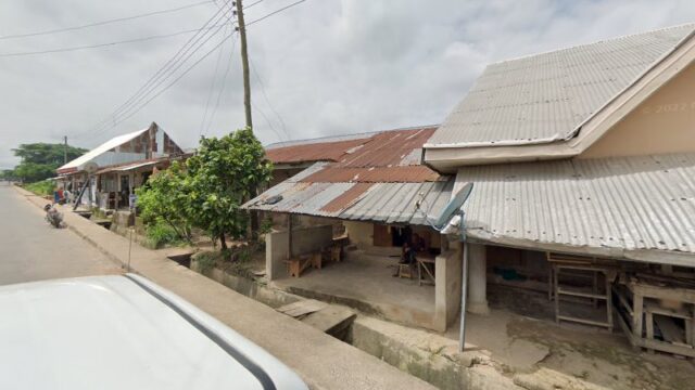 thumbnail-5438.jpg