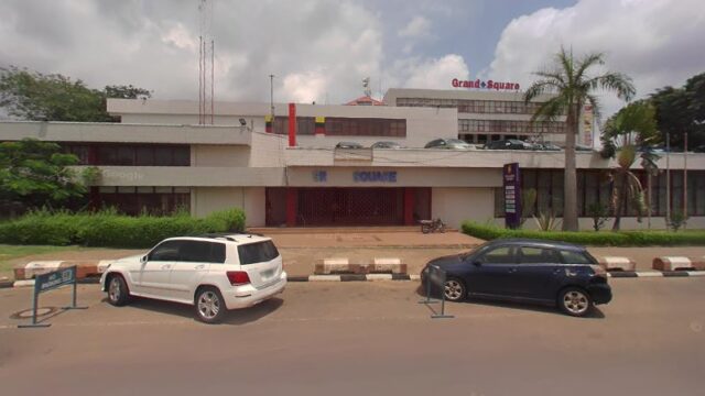 thumbnail-5549.jpg