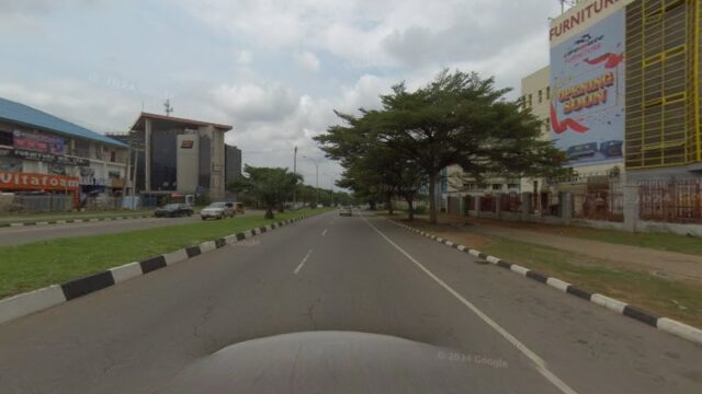 thumbnail-5563.jpg