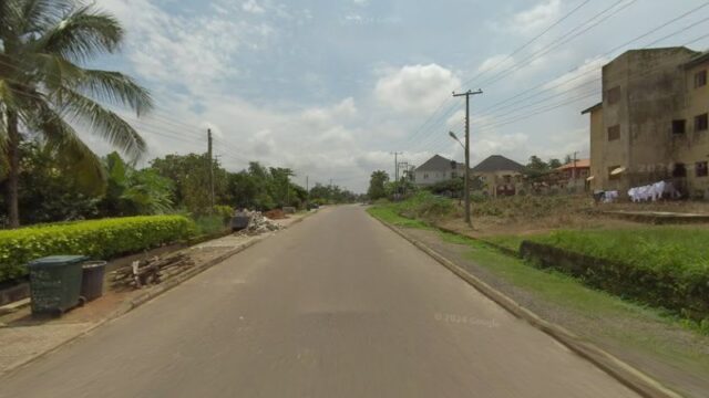 thumbnail-5567.jpg