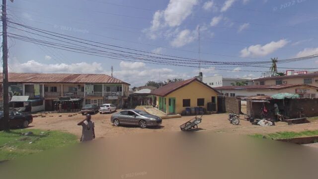 thumbnail-5710.jpg