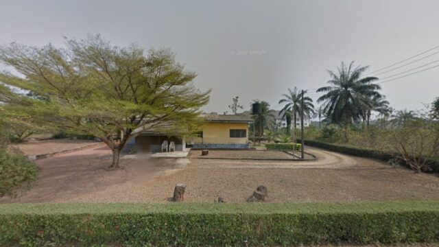 thumbnail-5751.jpg