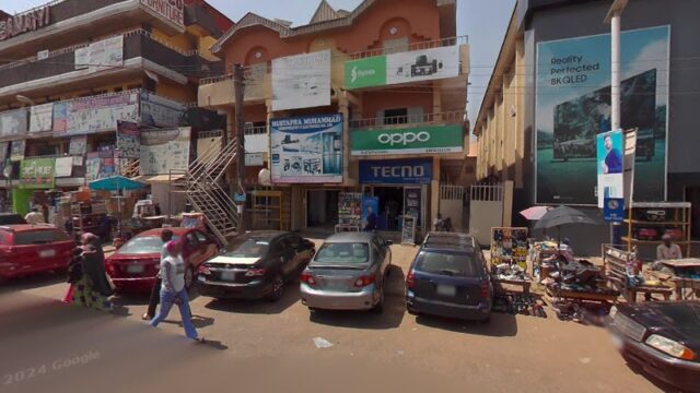 thumbnail-5829.jpg
