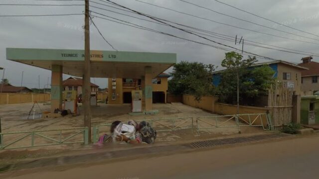 thumbnail-5840.jpg