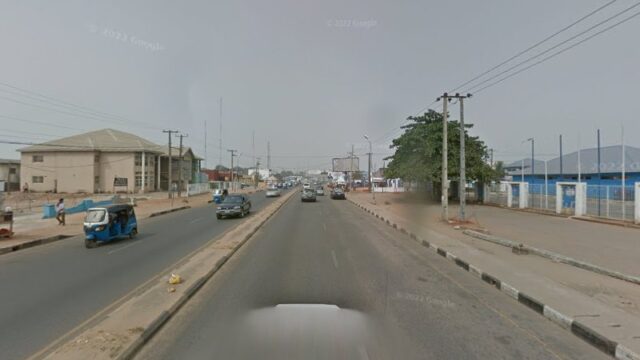 thumbnail-5879.jpg