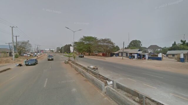 thumbnail-5883.jpg