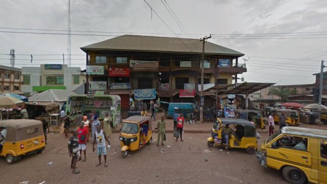 thumbnail-5893.jpg