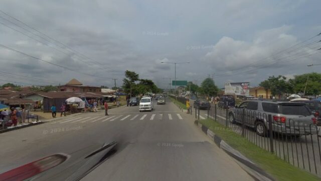 thumbnail-5949.jpg