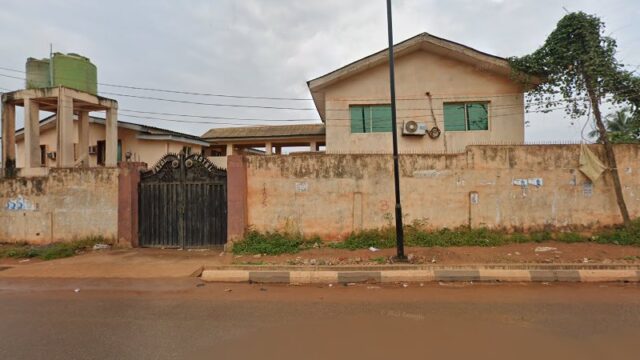 thumbnail-6107.jpg