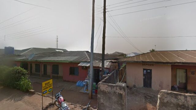 thumbnail-6211.jpg