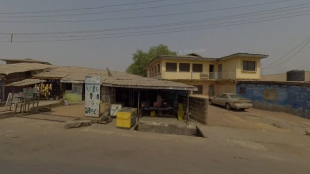 thumbnail-6650.jpg