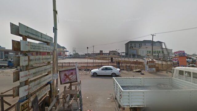 thumbnail-6725.jpg