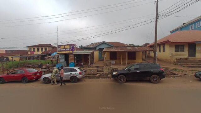 thumbnail-6739.jpg