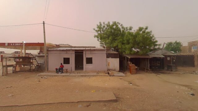 thumbnail-6782.jpg