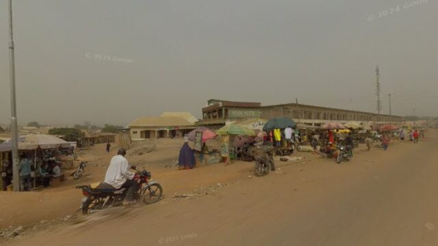 thumbnail-6853.jpg