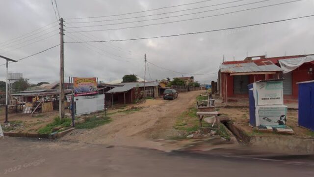 thumbnail-6878.jpg