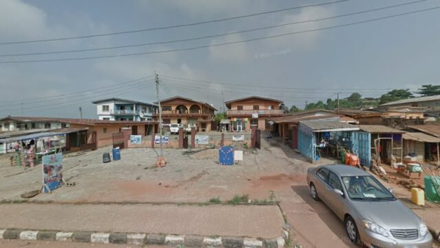 thumbnail-7067.jpg