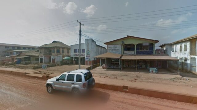 thumbnail-7071.jpg